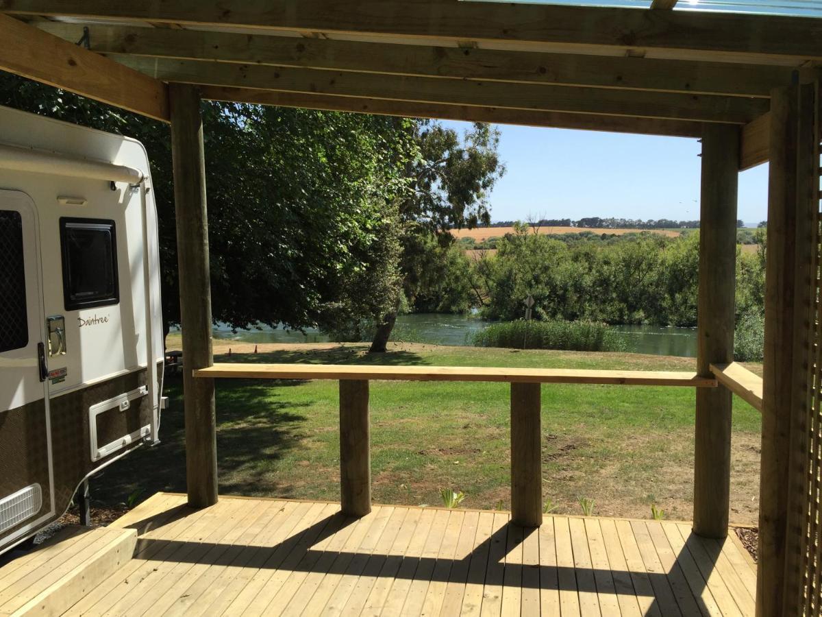 Longford Riverside Caravan Park Hotel Exterior photo