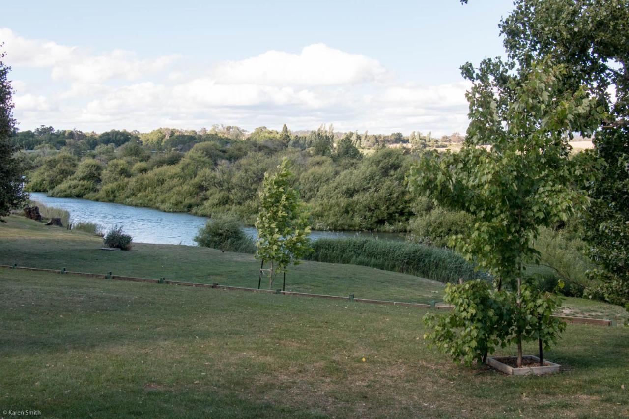 Longford Riverside Caravan Park Hotel Exterior photo